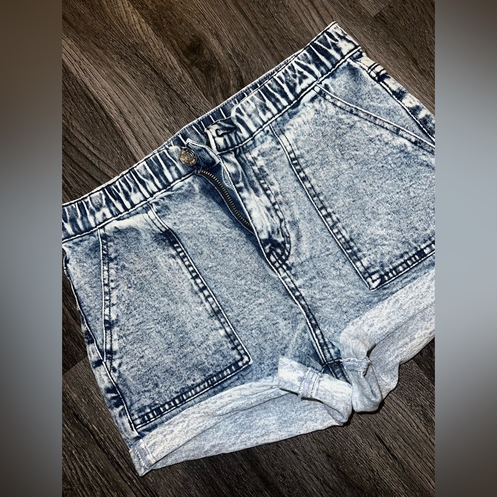 Marble Bleached Shorts
